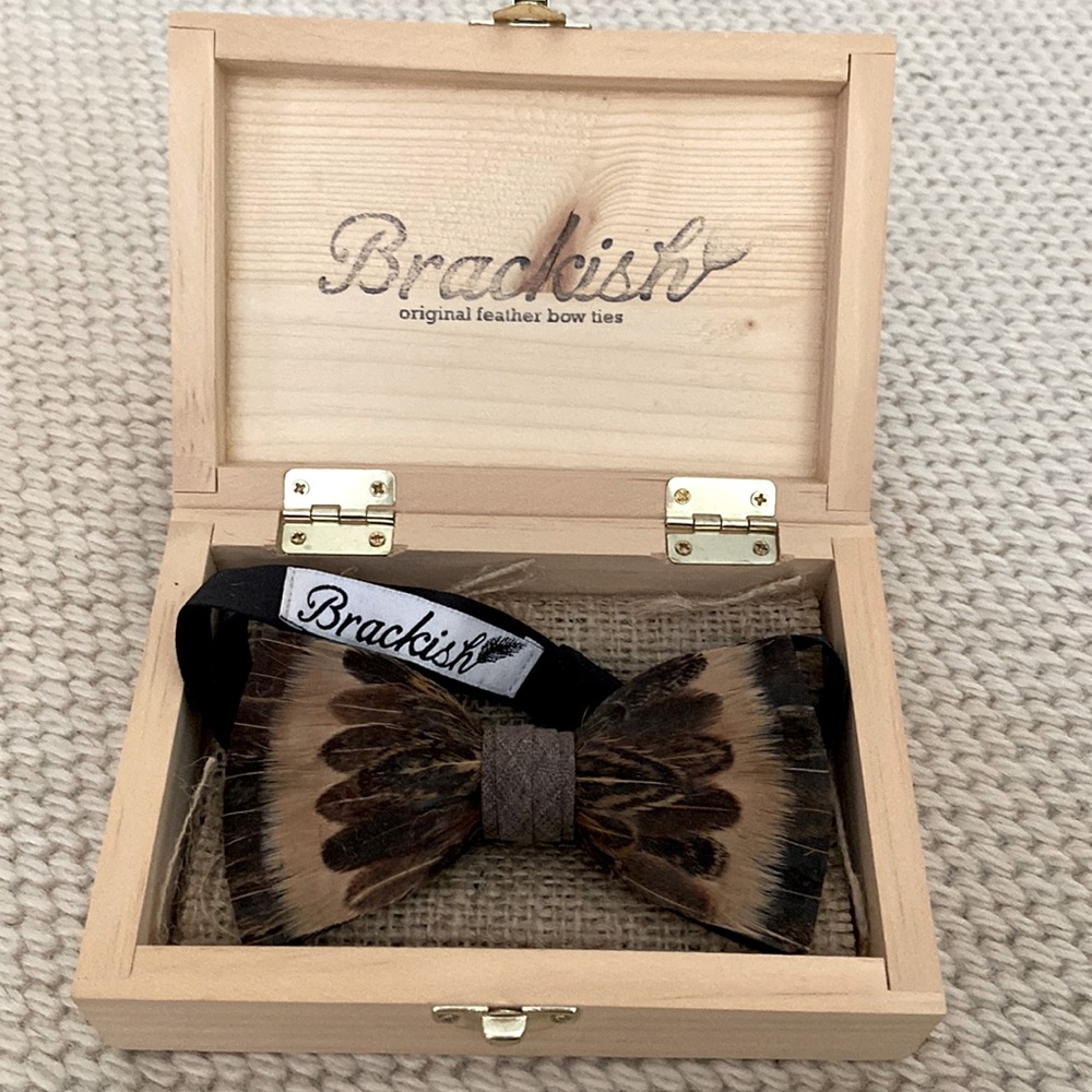 Men’s feather bow tie by Brackish